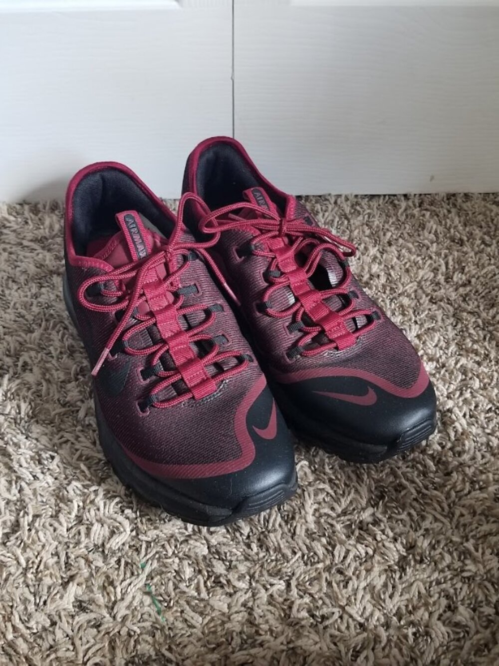 Nike Men's Shoes 10.5 Red Black Air Max More Logo Sneakers Trainers